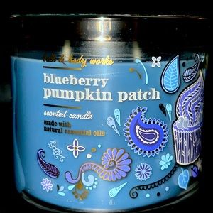 Bath and Body Works Blueberry Pumpkin Patch 3 Wick Candle